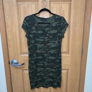 Camo t-shirt dress